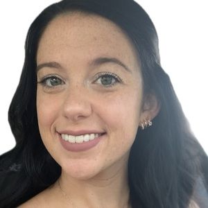 Meet your Posher, Gabrielle